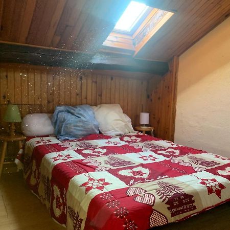 Joli Appartement Dans Une Maison Ancienne アクス・レ・テルム エクステリア 写真