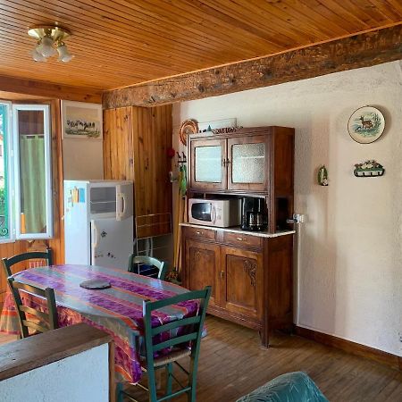 Joli Appartement Dans Une Maison Ancienne アクス・レ・テルム エクステリア 写真
